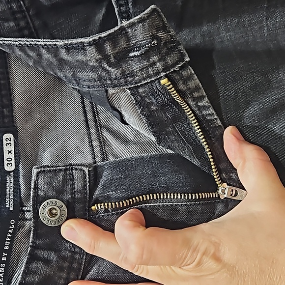 IJEANS, BY BUFFALO, DENIM JEANS, SPENCER, SLIM, COTTON/POLY BLEND, LOT# 2501146 - Picture 5 of 13